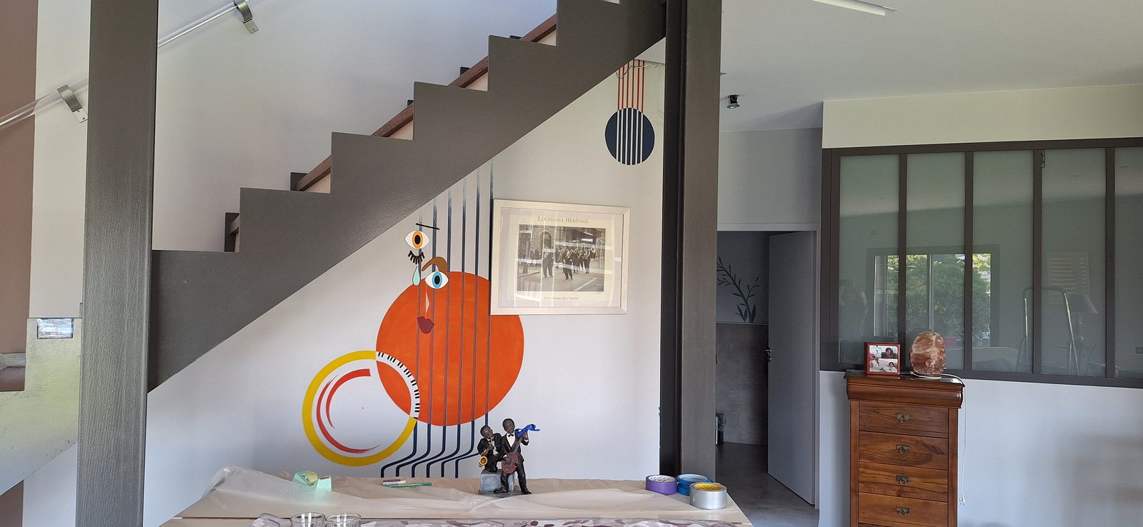 Fresque abstraite inspirée du jazz